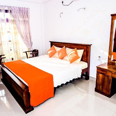 Heavens Door Guest Inn Kandy Zewnętrze zdjęcie