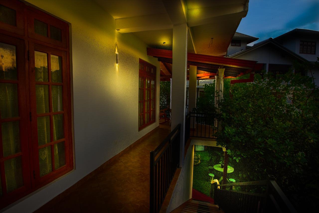 Heavens Door Guest Inn Kandy Zewnętrze zdjęcie
